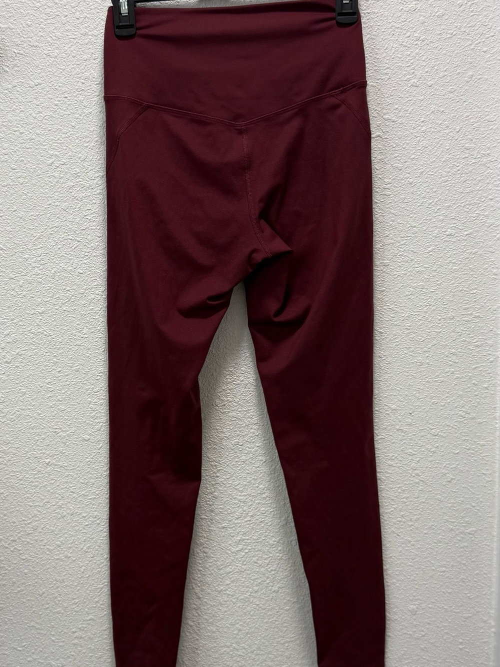 Girlfriend Collective Green And A Burgundy Pair High Rise Cropped Capri Sz(S) - Picture 3 of 10